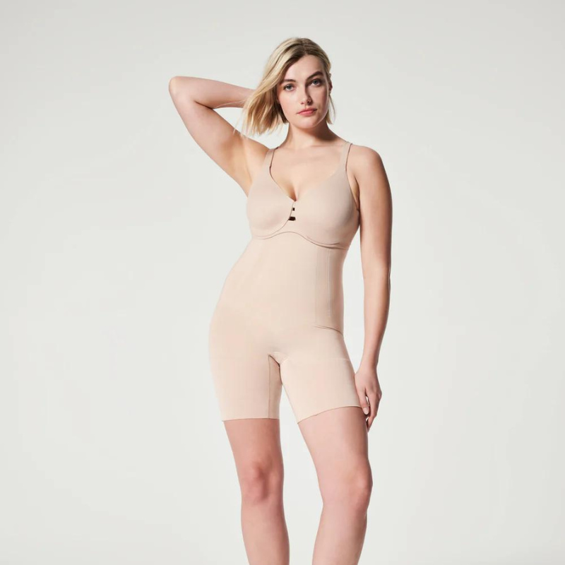 Spanx OnCore Sculpting High Waist Mid-Thigh Short - Victoria's Attic