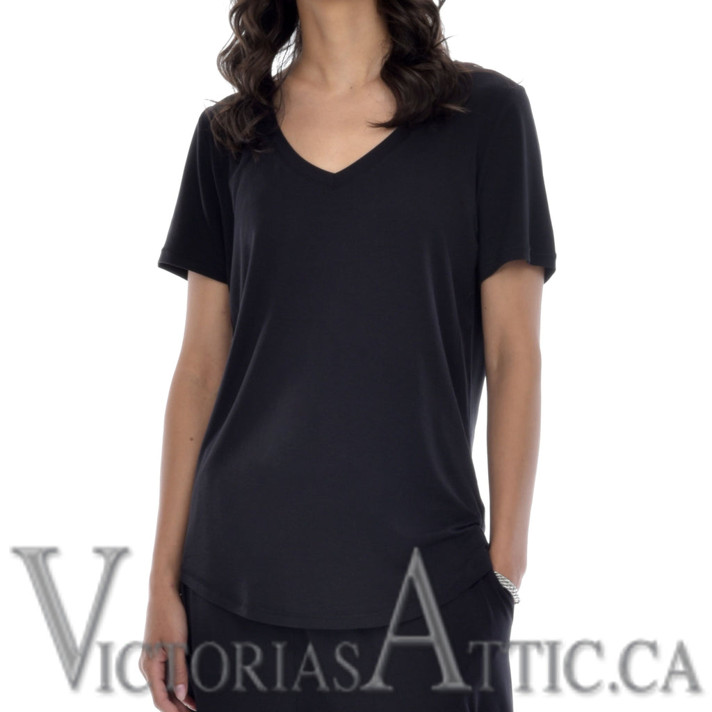 Paper Label Evelyn Short Sleeve V-Neck Black - Victoria's Attic